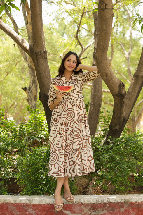 Women Abstract Printed Pure Cotton Tiered Fit & Flare Midi Dress
